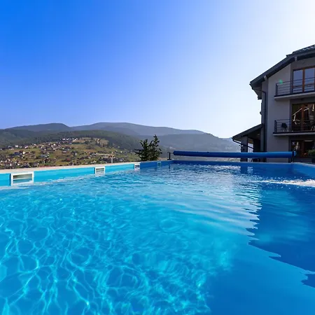 севеней Hotel Bukowel