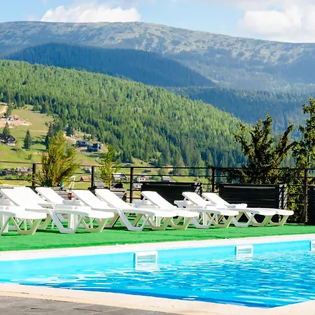 севеней Hotel *